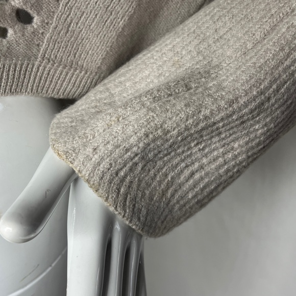 Dorothee Schumacher Sz 2 (M) Gray Wool Lazer Eyelet Knit Sweater Made in Germany - Picture 9 of 9